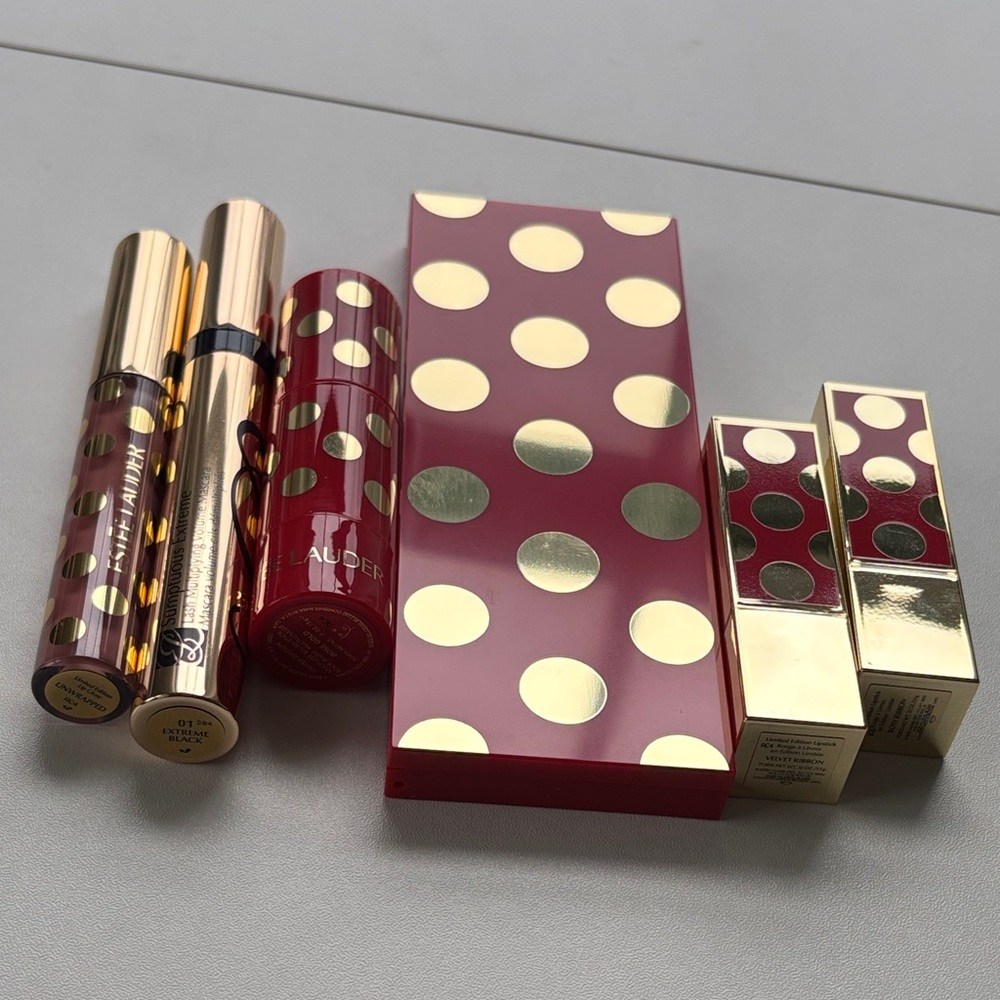 Estée Lauder makeup set - Picture 9 of 9